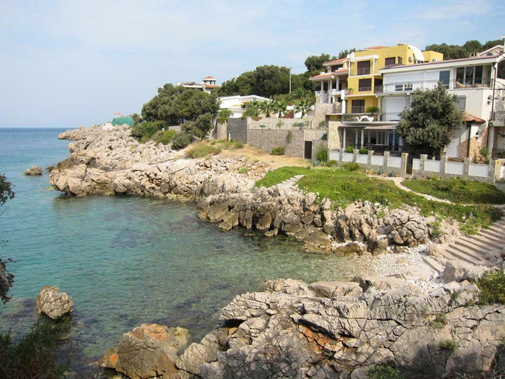 Villa Rossa Utjeha Exterior photo